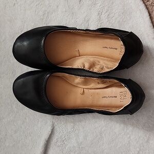 Flats wide feet friendly